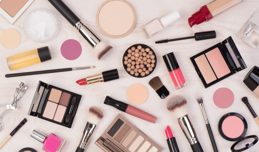 Makeup: A Powerful Tool of Beauty, Art, and Confidence